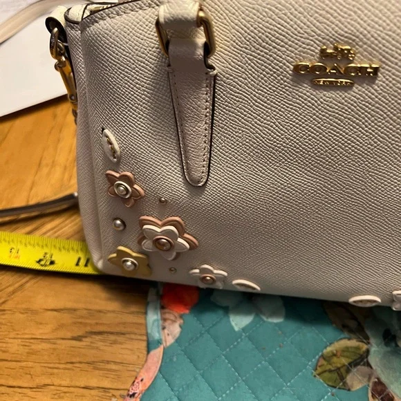 New coach purse with embellished flowers! Like new! - Picture 6 of 6